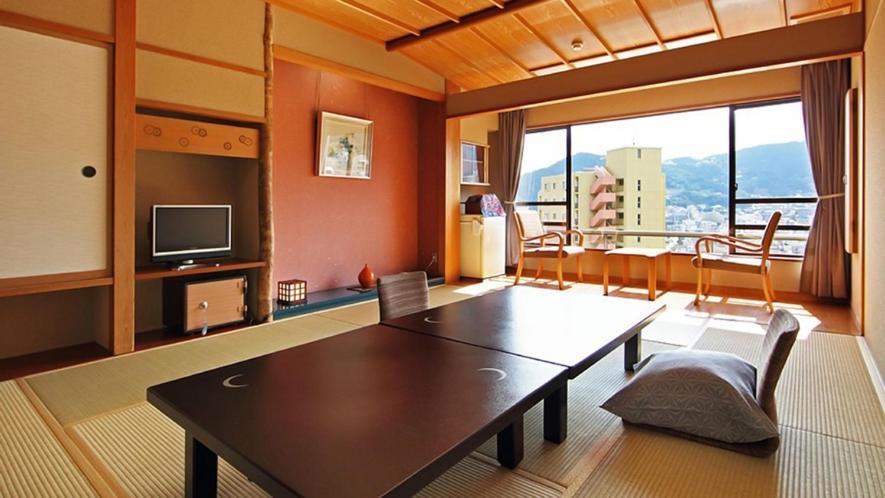 Atami Juraku Hotel Екстериор снимка