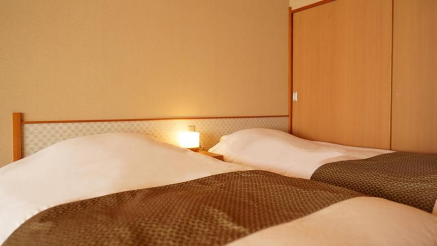 Atami Juraku Hotel Екстериор снимка