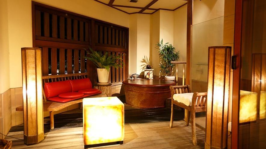 Atami Juraku Hotel Екстериор снимка