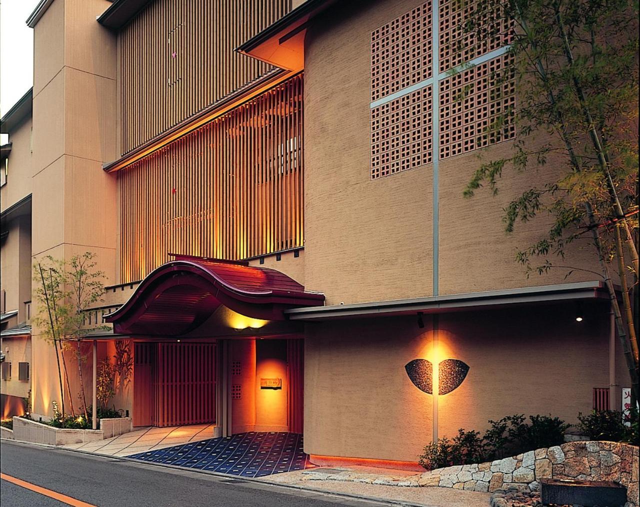 Atami Juraku Hotel Екстериор снимка